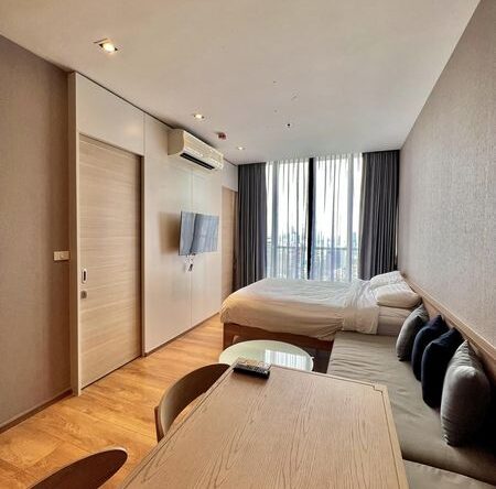 Park Origin Phromphong Studio 28 sqm