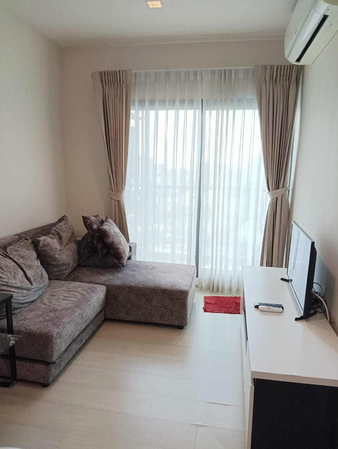 life sukhumvit 48 2 bed 50 sqm