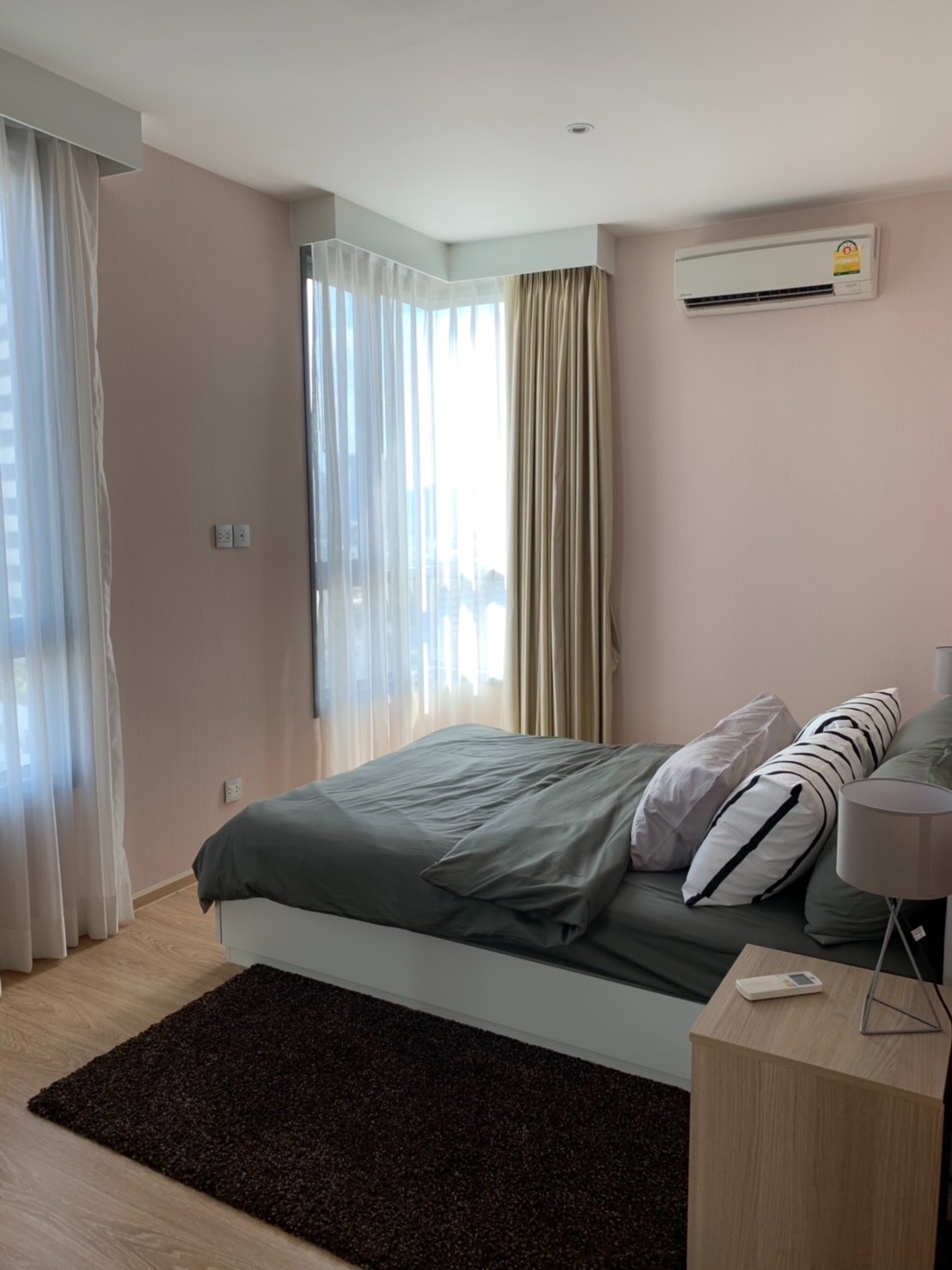 H Sukhumvit 43 16th fl