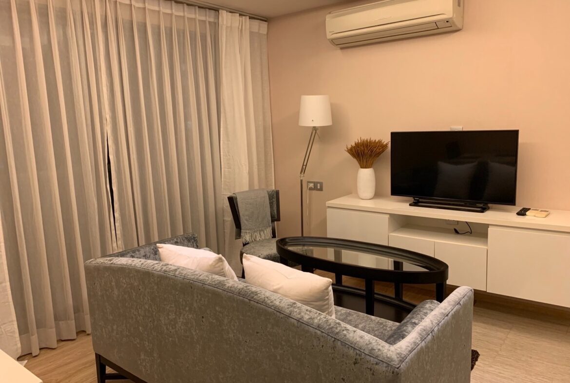 H Sukhumvit 43 16th fl