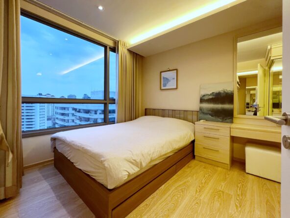 H Sukhumvit 53 25th Floor