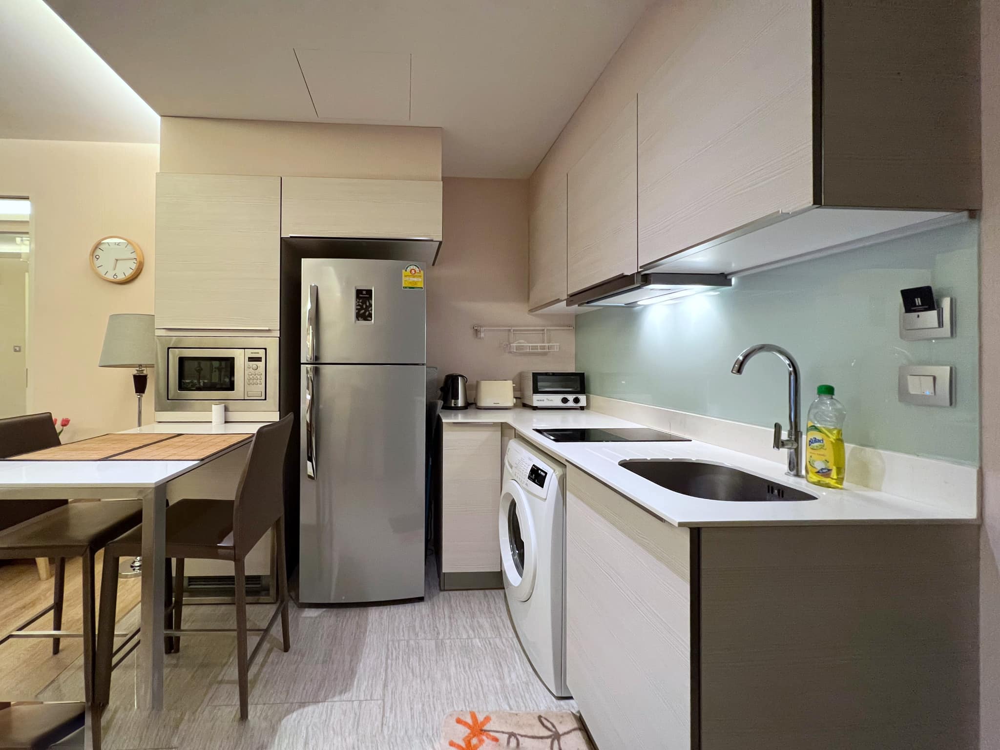 H Sukhumvit 43 25th Fl