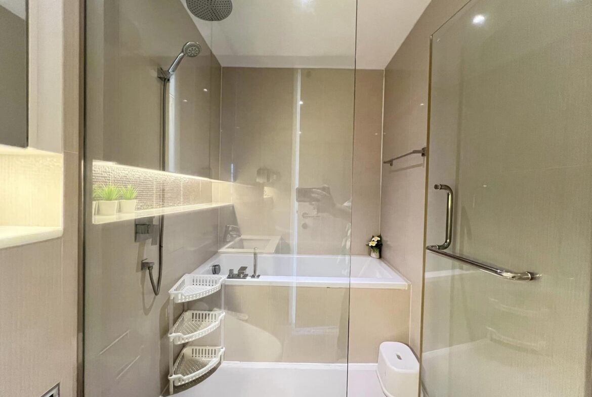 H Sukhumvit 43 1 bed 11th