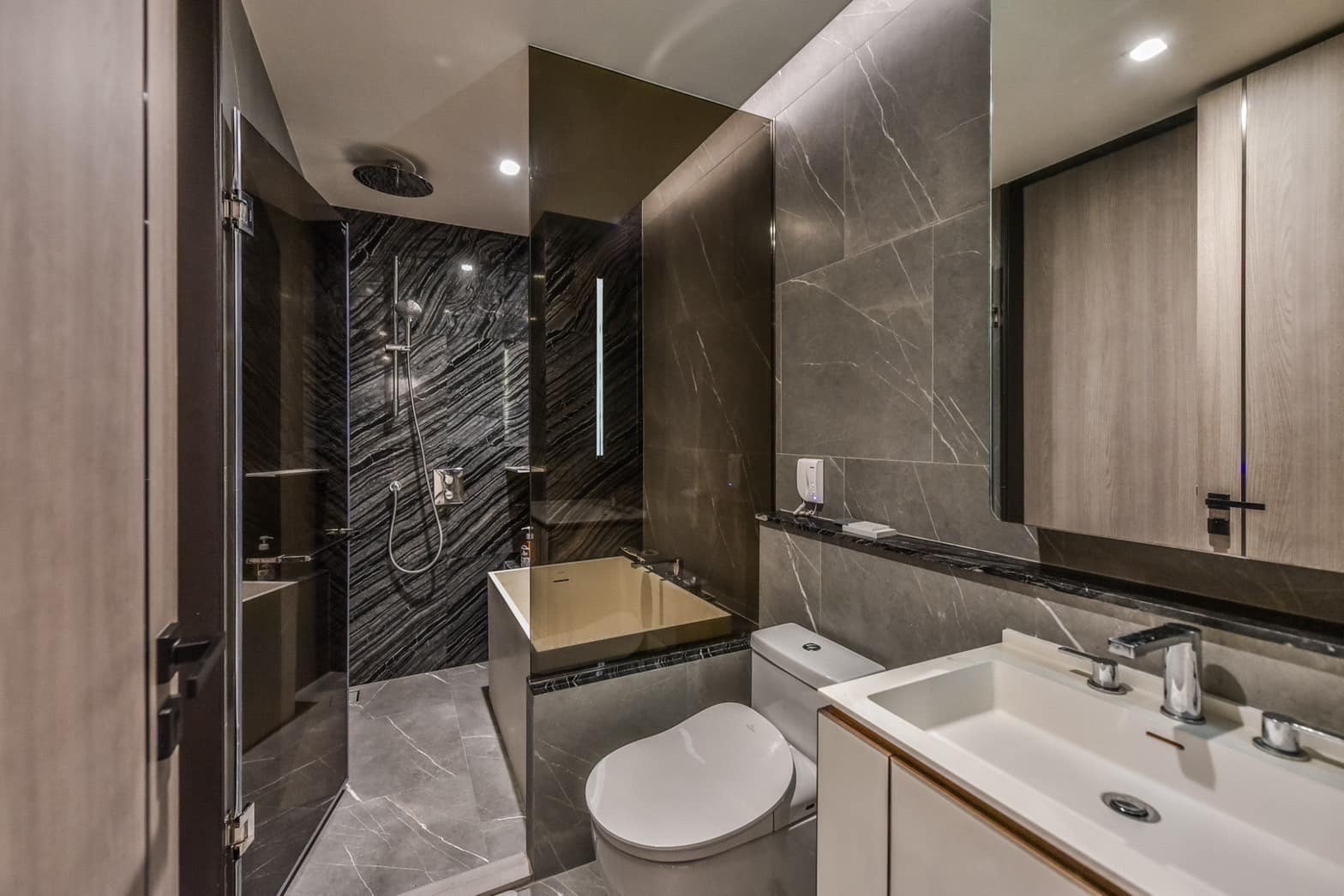 The Reserve Sukhumvit 61