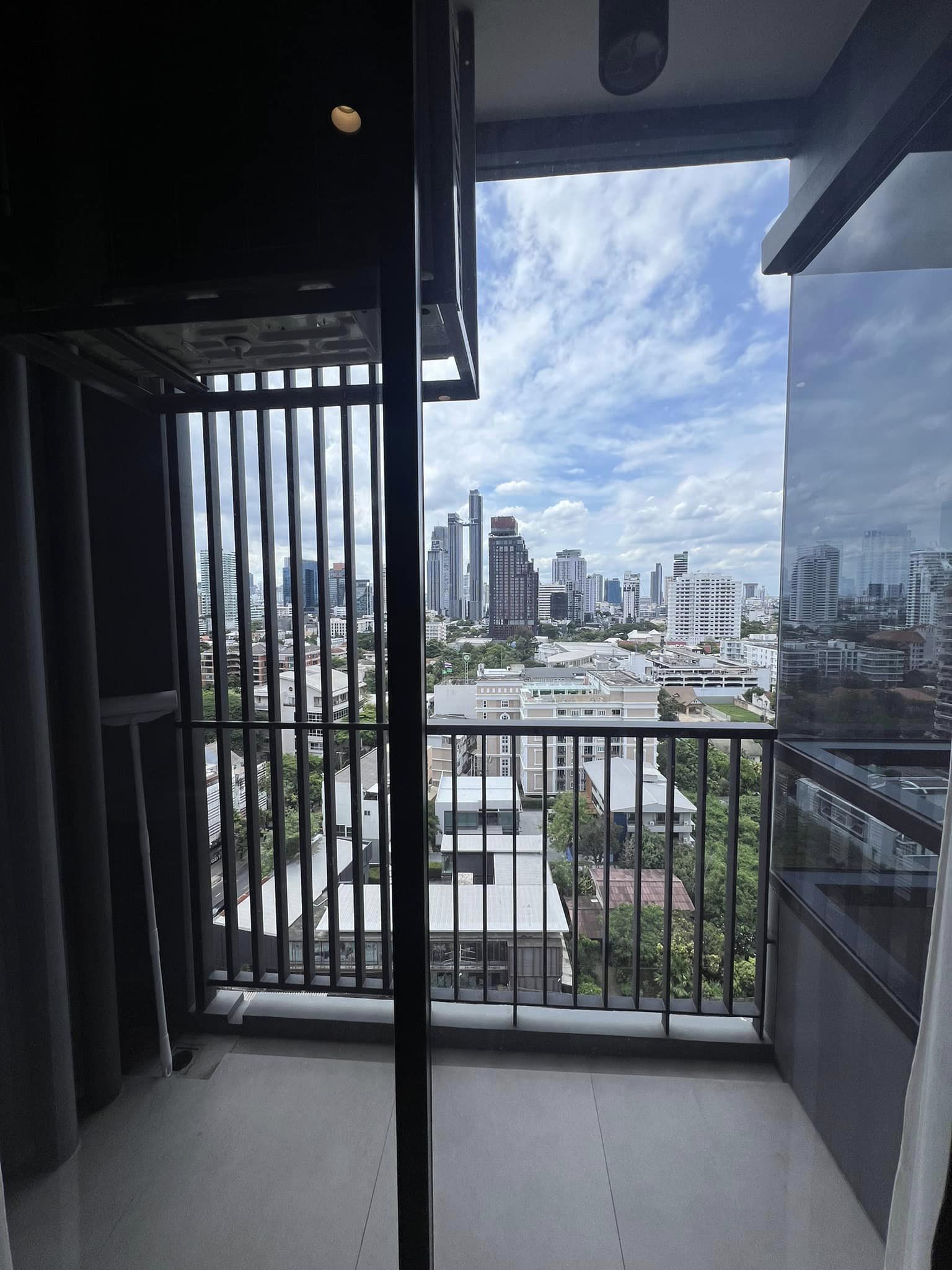 Maru 2 Ekkamai 15th Fl