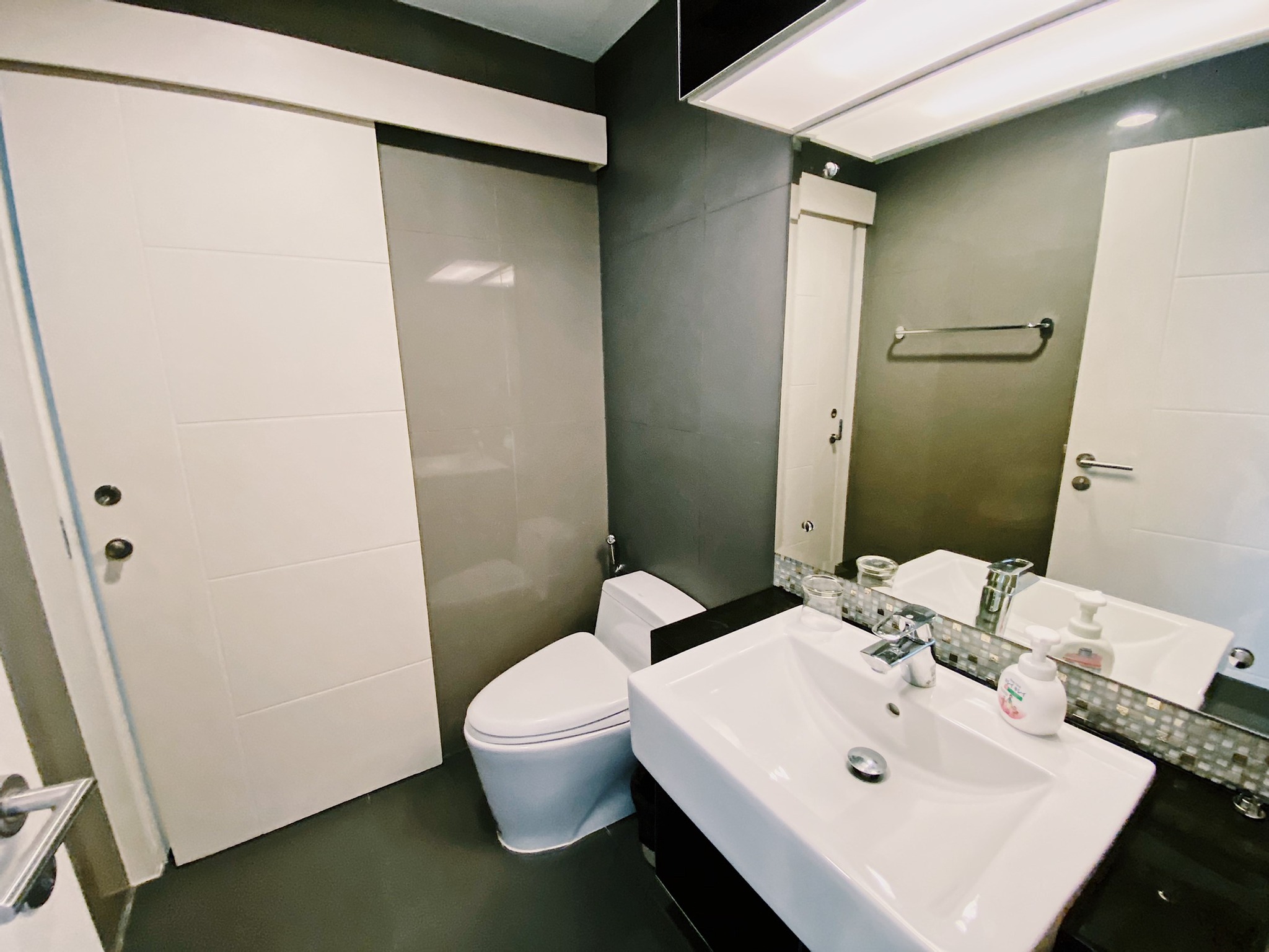 the crest sukhumvit 34