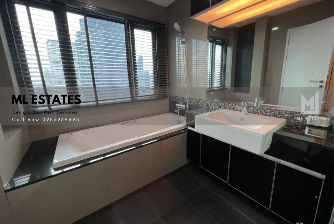 the crest sukhumvit 34